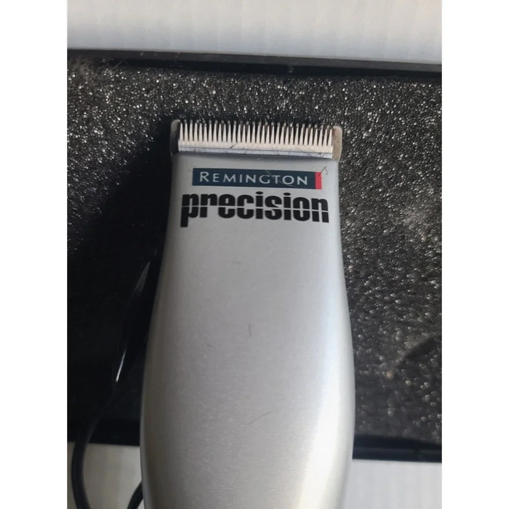 Remington Precision Hair Clipper HC-8017 Corded Slvr/Blk Grooming Kit Case VIDEO
